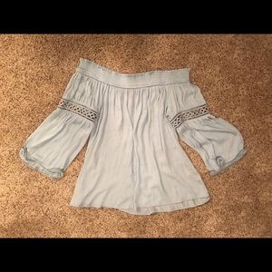 Jennifer Lopez Off-The-Shoulder shirt